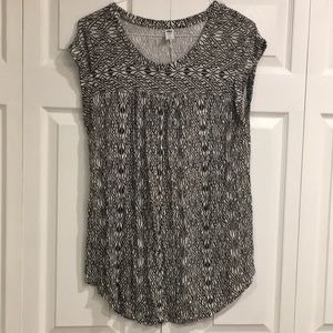 Old Navy Maternity Shirt